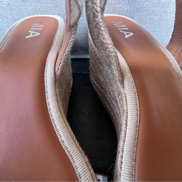 SZ7.5 Mia Cream Brittni Espadrille Wedge Sandals with Wide Straps with elastic. - Picture 7 of 16